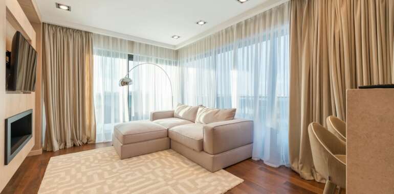 2025 Winter Curtain Types: Curtain Trends with Colors You’ll Love!